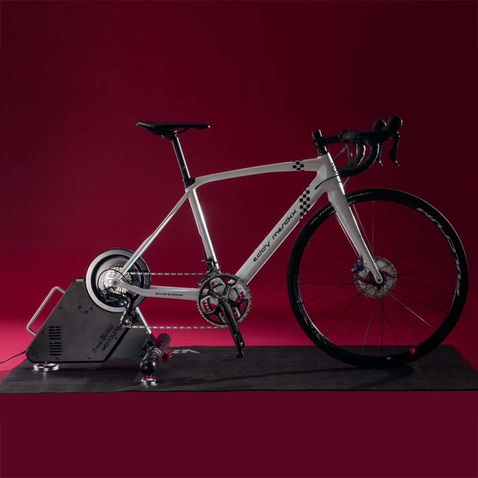 Minoura Intelligenter Turbo-Trainer Kagura LSD9200 – Bild 2