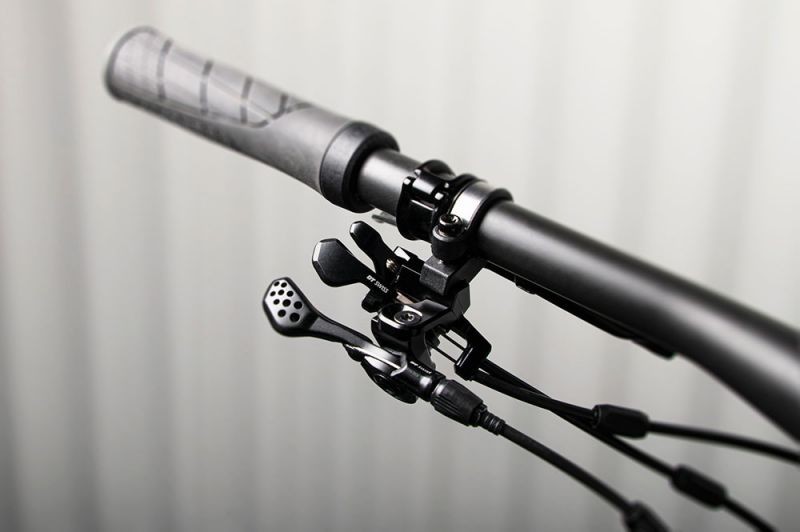 Palanca de Bloqueo Remoto DT Swiss L3 DOUBLESTAGE para Horquilla - Imagen 2