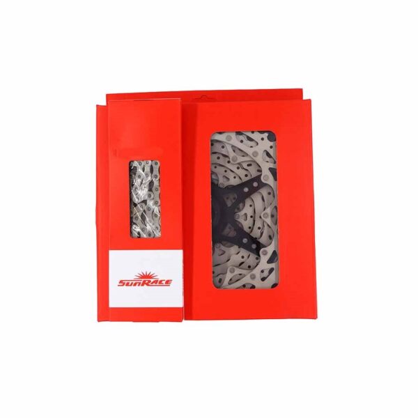 Sunrace 8-Speed Cassette (11-32T) & Ketting Set Zilver