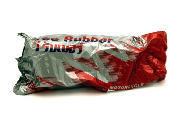 Chambre à air moto Vee Rubber 2.50/2.75-16 - TR4