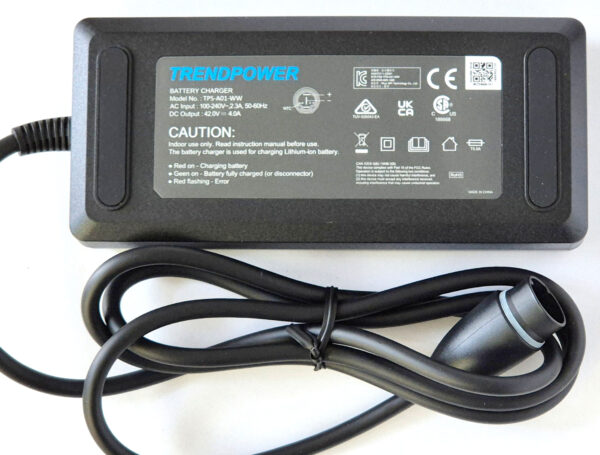 Aku laadija Trend Power GEN2 SMART B44ER0161F "EU" 4A/42V (750 aku)