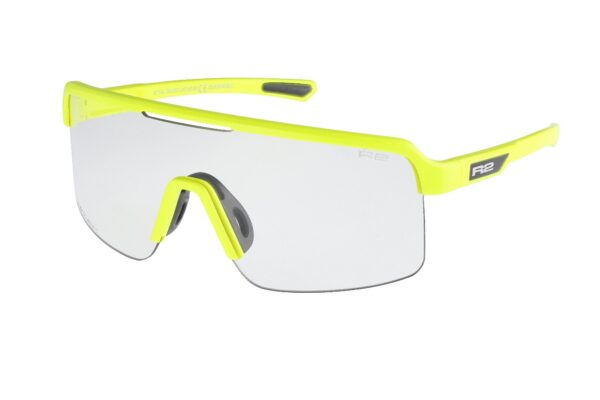 Фотохроматични Колоездачни Очила R2 BOOST AT114J Жълти S0-S3 Лещи с Калъф